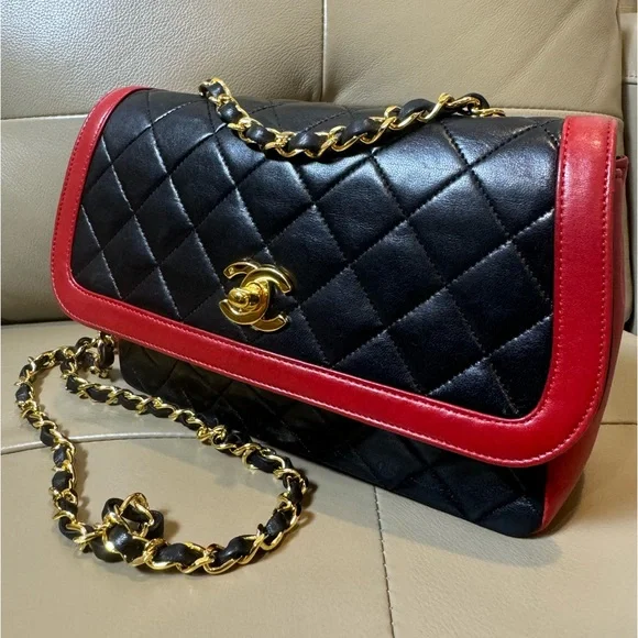 CHANEL Rare Vintage Timeless CC Bicolor single flap bag - Picture 2 of 15